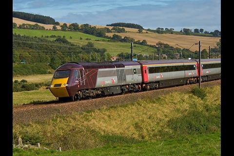 The Cross Country direct award contract includes fitting power doors to the HST fleet (Photo: Arriva).